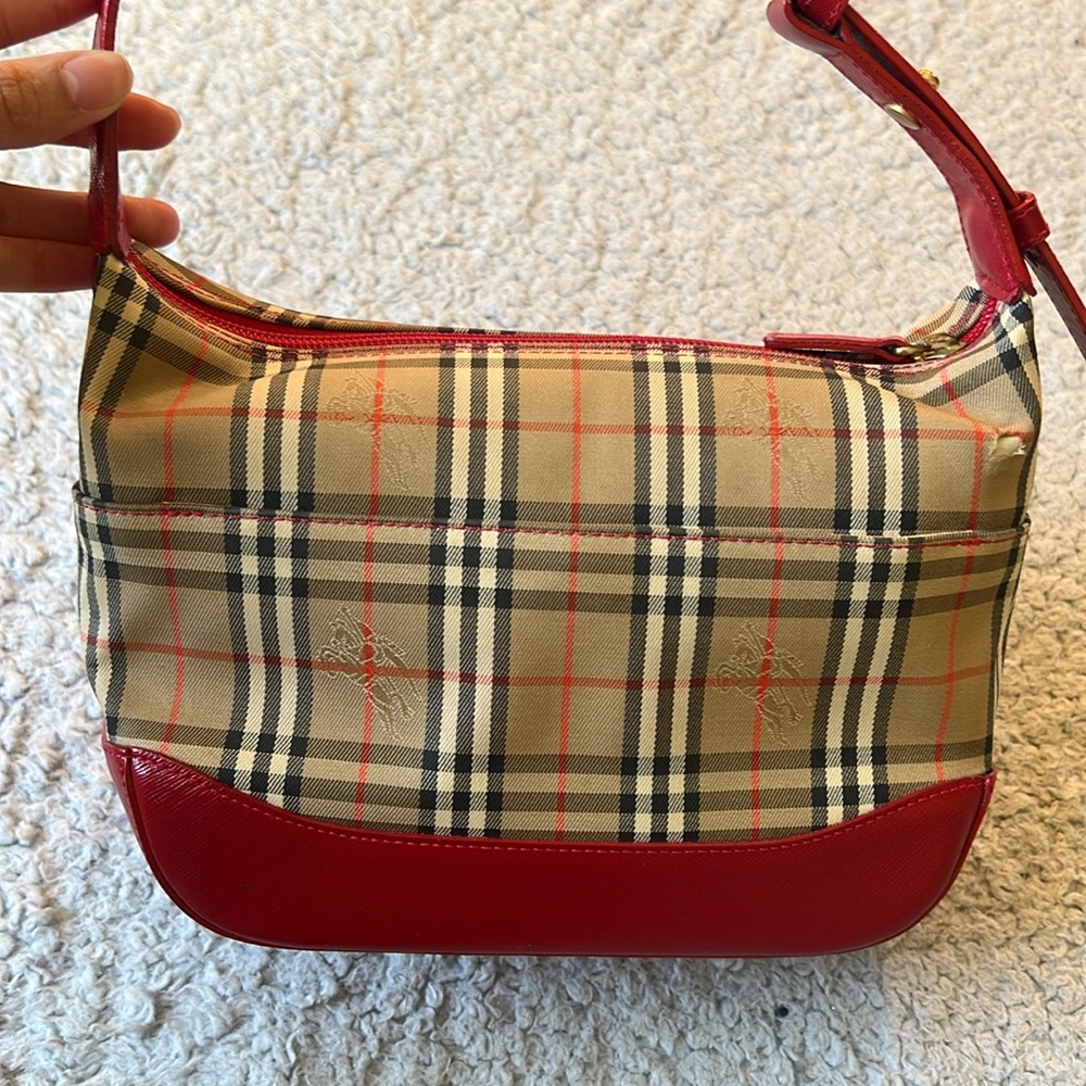 Burberry Canvas Nova Check Shoulder Bag - Picture 15 of 16